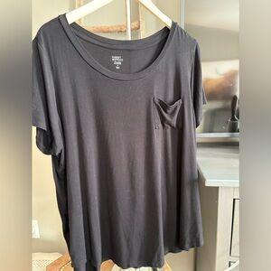 Market & Spruce Charcoal Tee